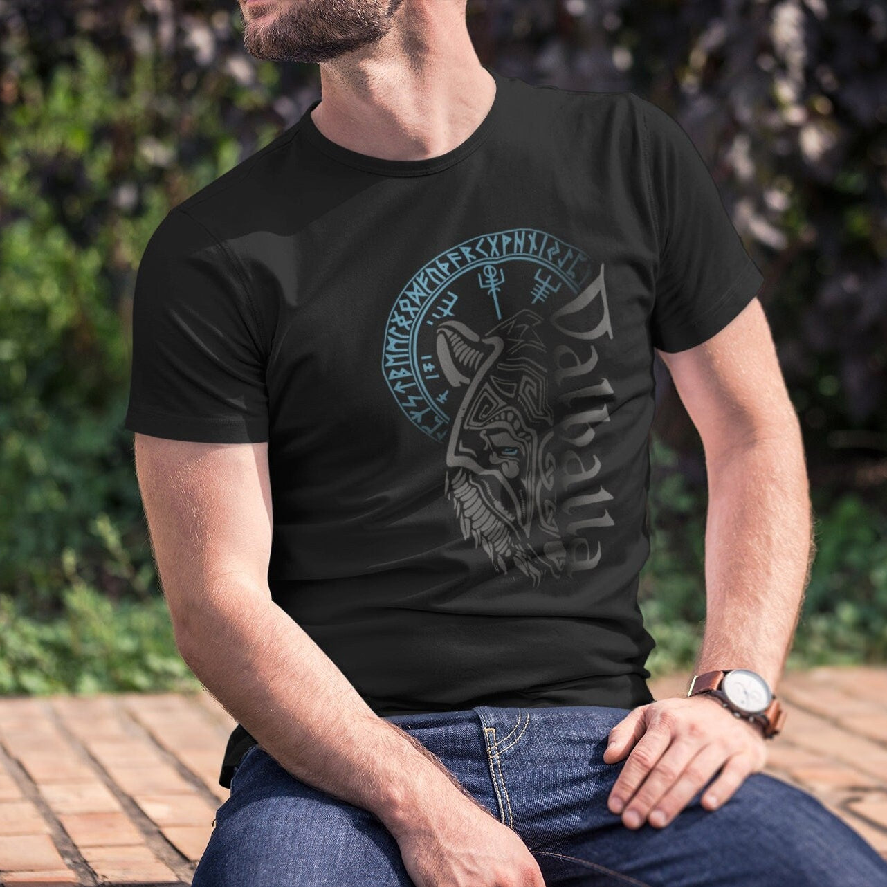 Walhalla Wolf & Runenkompass Vegvisir